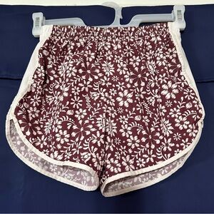 Azarhia girls shorts size large